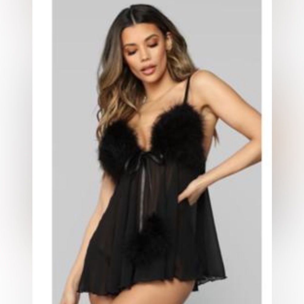 Feather and chiffon baby doll black